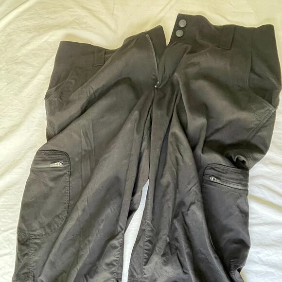 L.L. Bean Lightweight Hiking Pants Women's Black Size 8 - Picture 3 of 8